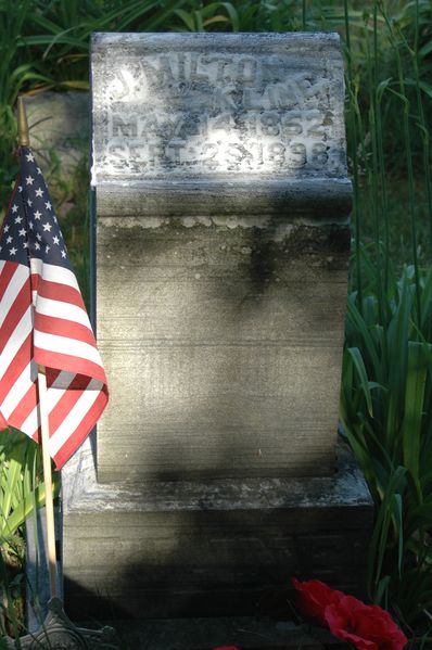 File:Gravestone2 J Milton Kline.jpg